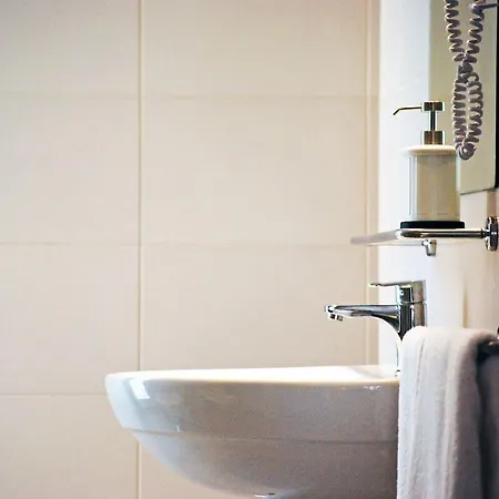 Angelo Bed & Breakfast 4*